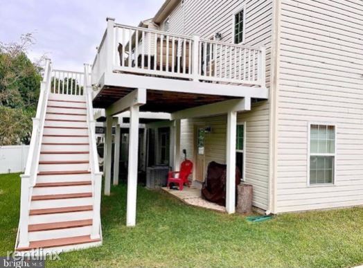 Building Photo - 3 br, 3 bath Townhome - 506 Kinglets Roost Ln