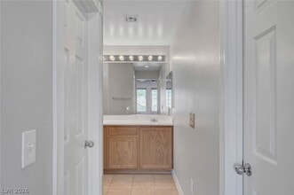Building Photo - 3425 N Bearpin Gap Ln