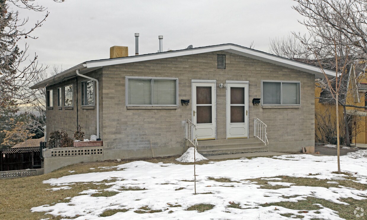 Primary Photo - 527 N Darwin St