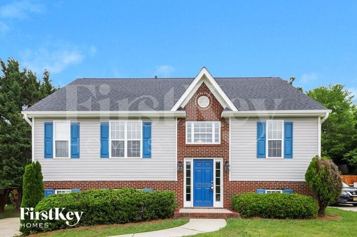 Primary Photo - 2435 Wynbrook Dr