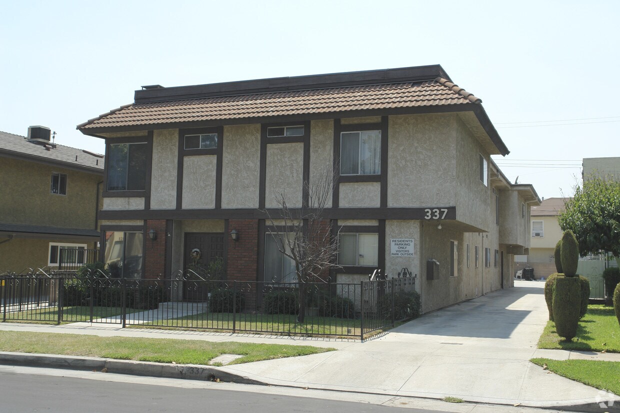 Primary Photo - 337 N Monterey St
