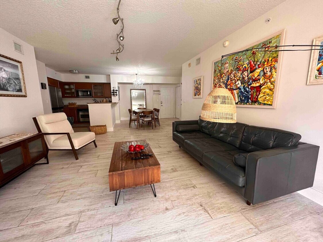Foto principal - 3140 S Ocean Dr