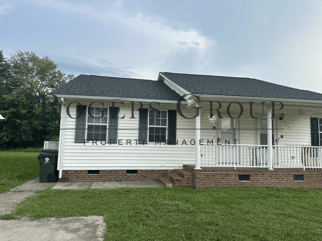 Foto del edificio - #450 - 611-613 Hicks Mill Rd Duplex