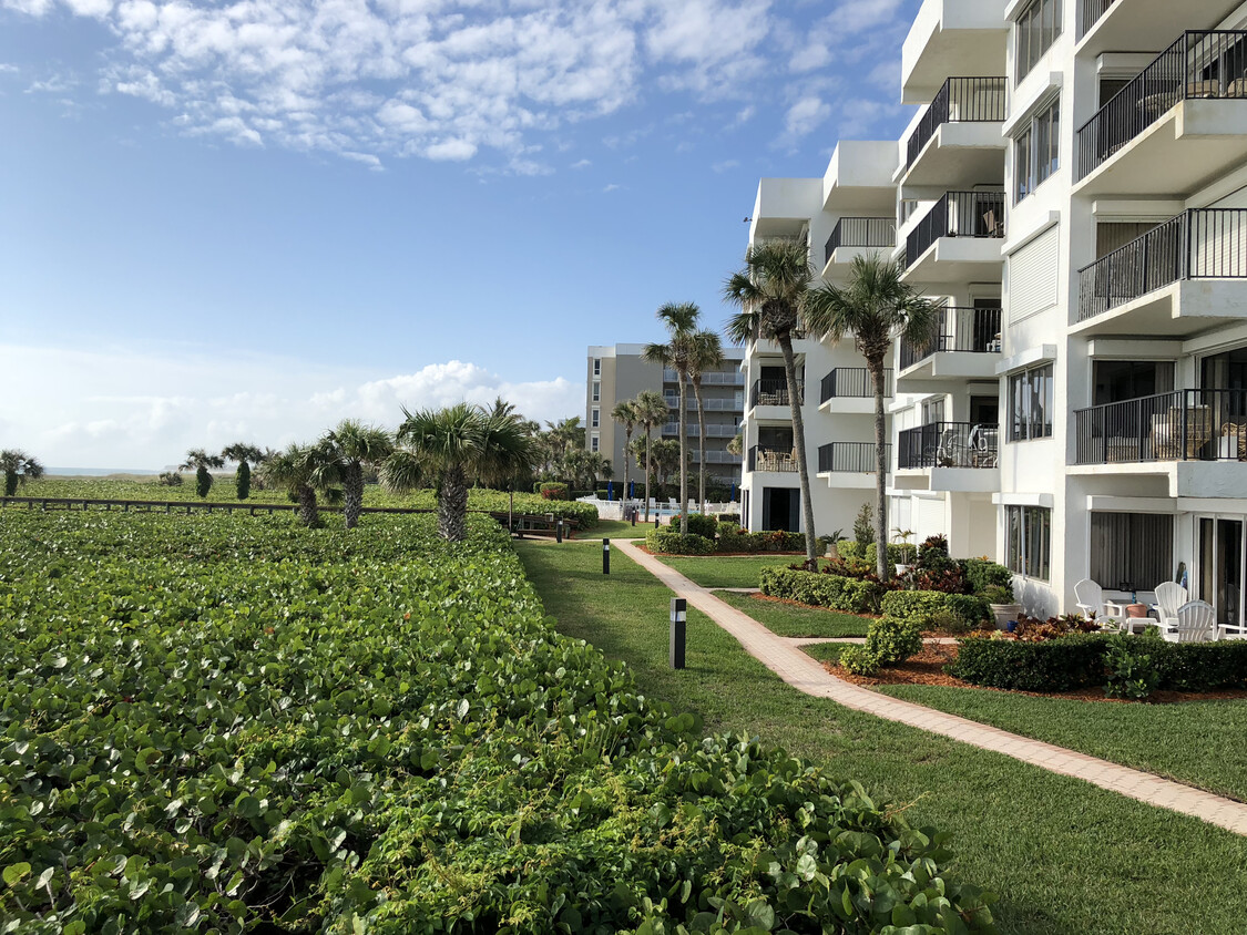 Foto principal - 1616 Ocean Dr