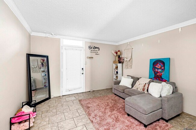 Foto del edificio - 3005 Highland Rd