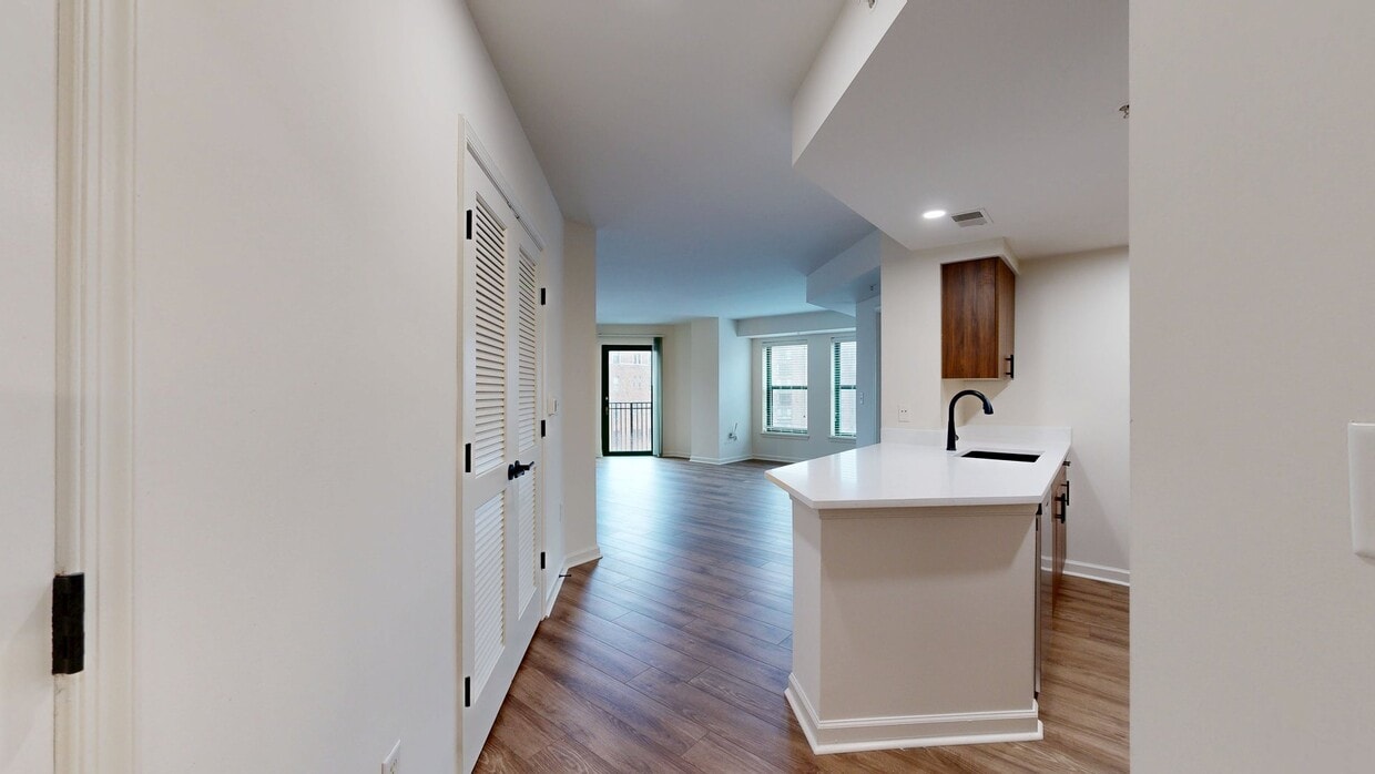 Photo - 1301 Thomas Circle Apartments