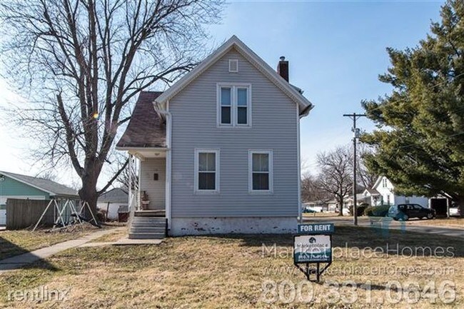 Building Photo - 178 Phillips St