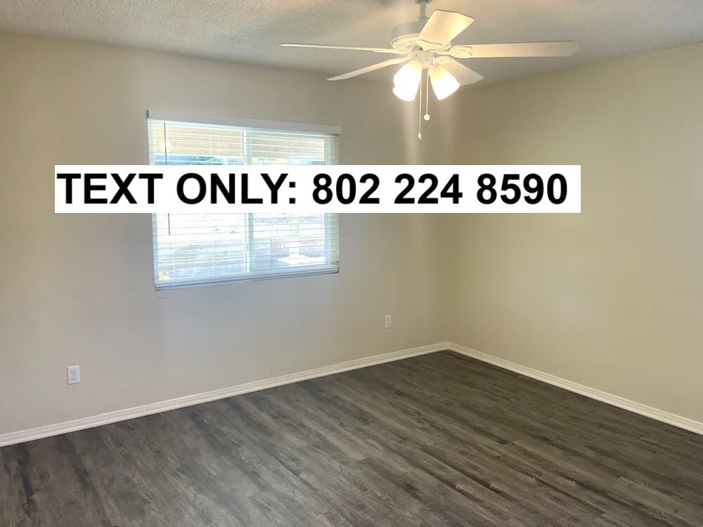 Foto principal - 12374 Douglas St