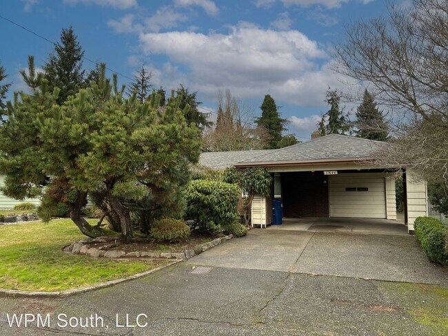 Foto del edificio - 3 br, 2 bath House - 11644 18th Ave SW