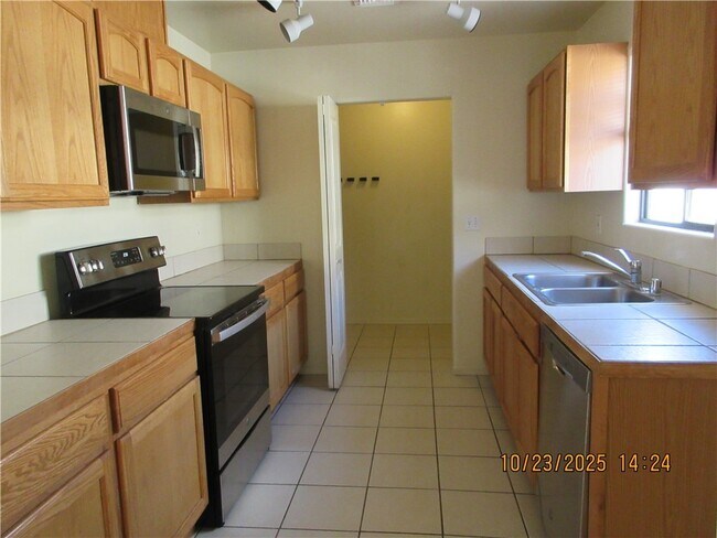 Foto del edificio - 2735 Georgia Ave