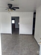 Building Photo - 405 N Wilson Ave