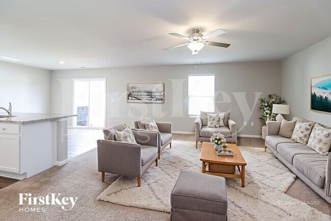 Building Photo - 712 Hawley St