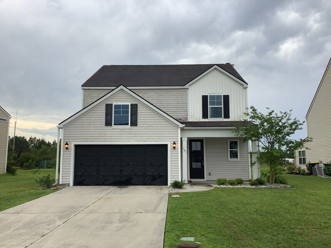 103 Westover Drive House Rental in Savannah, GA