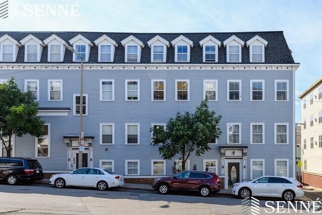 Building Photo - 309 Bolton St