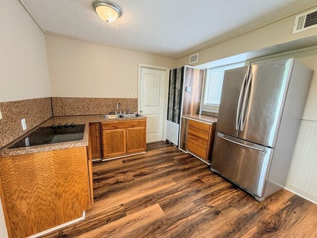 Building Photo - Affordable 1 BR, 1 BA Mobile Home on a Private Lot in Sulphur, LA