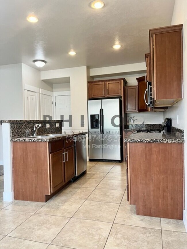Foto del edificio - 8974 Quarry Stone Way