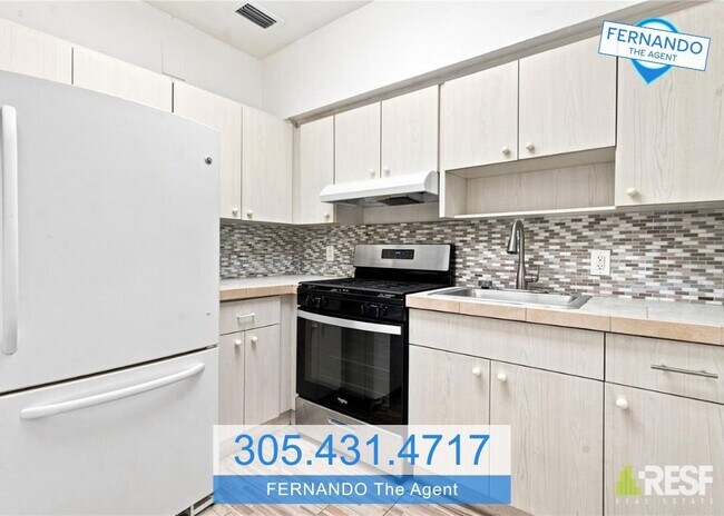 Foto del edificio - 2920 SW 38th Ct