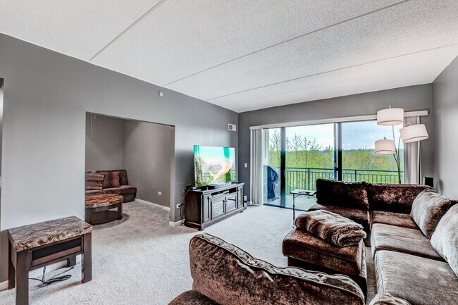 Foto del edificio - 6420 Double Eagle Dr