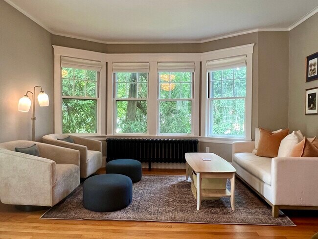 Foto del edificio - 211 Forest St