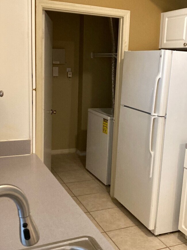 Foto del edificio - 5536-8111 Metrowest Blvd., Orlando https://www.propertypanorama.com/instaview/stellar/S5136656