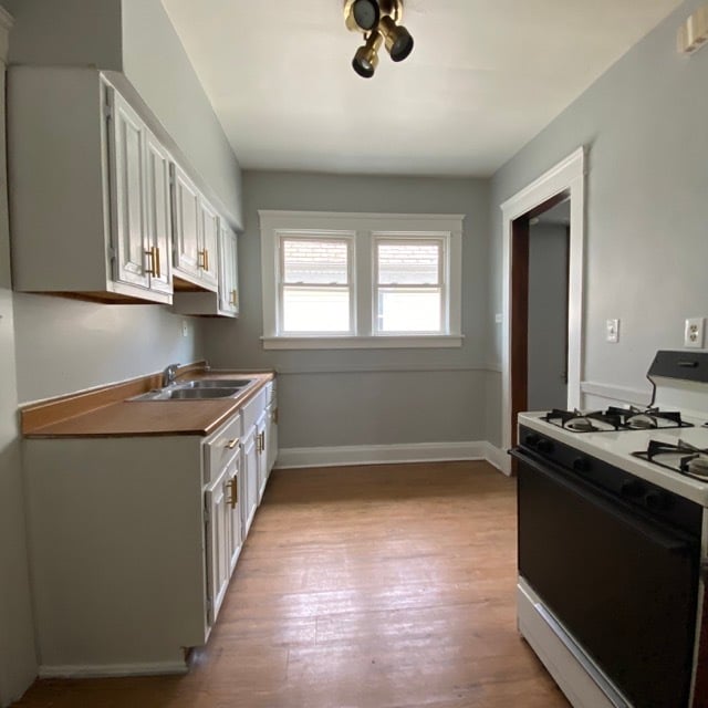 kitchen 2 - 11801 Griffing Ave