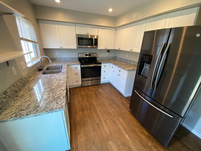 Building Photo - Great Home in Fountain