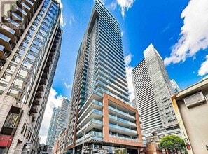 Building Photo - 8 Mercer St