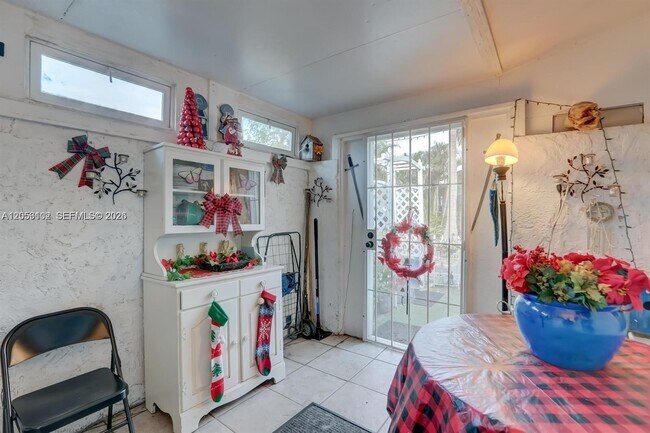 Foto del edificio - 2200 SW 42nd Way