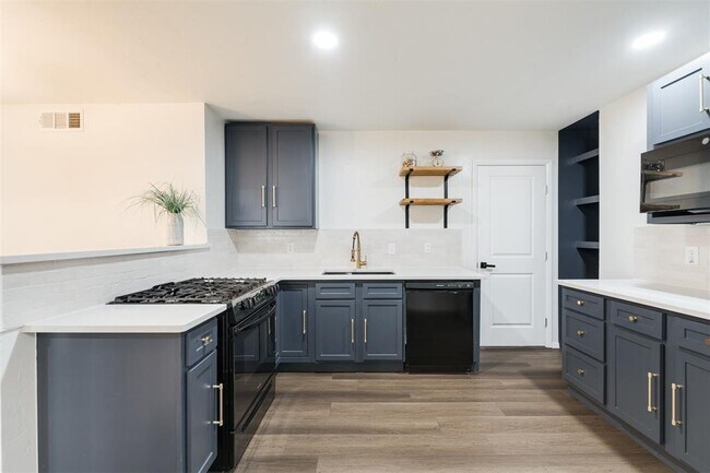 Foto del edificio - 3613 NW 53rd St