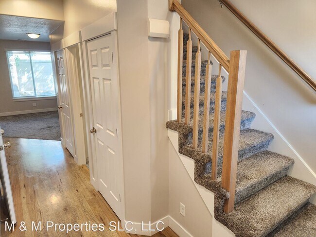Foto del edificio - 3 br, 2.5 bath House - 9461 S Hidden Pt