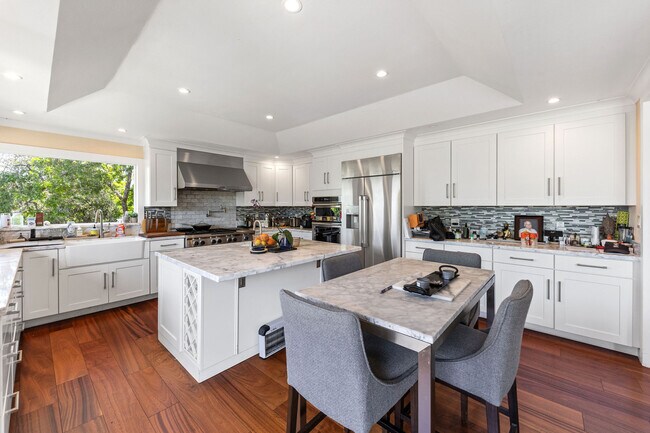 Foto del edificio - 84 Silverwood Dr