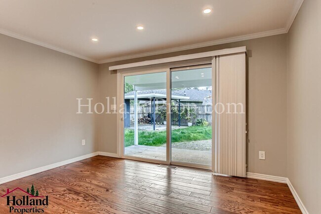 Foto del edificio - Beautiful Single-Level Home in West Beaver...