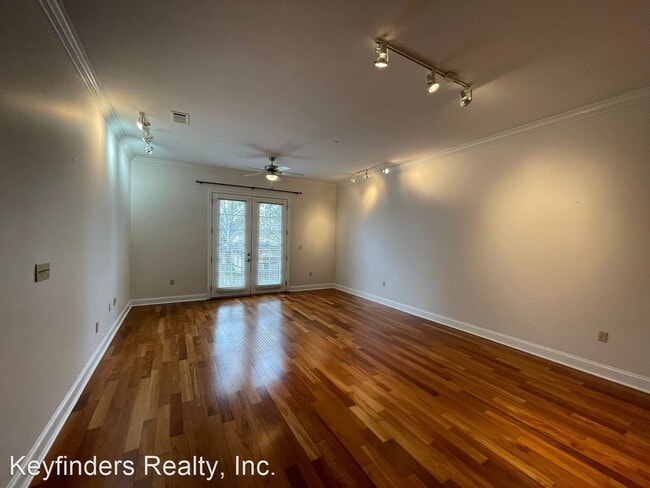 Building Photo - 2 br, 2 bath House - 3390 Nicholson Blvd U...