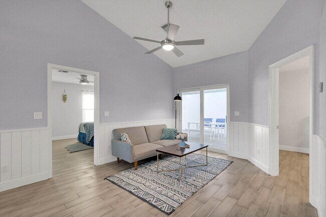 Foto del edificio - 1176 Staghorn St