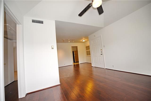 Building Photo - 4818 Cole Ave