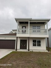 Building Photo - 913 Plantation Dr