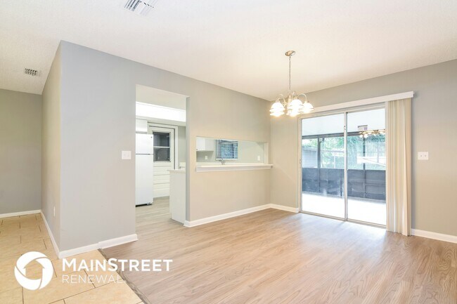 Foto del edificio - 8720 Christi Ct