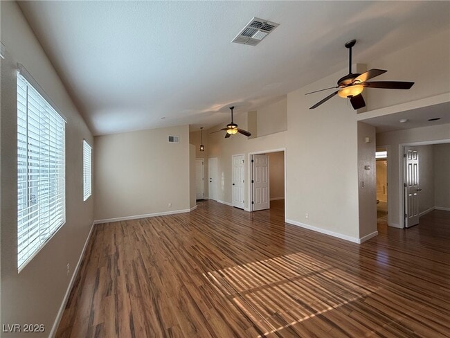 Foto del edificio - 4520 Bradpoint Dr