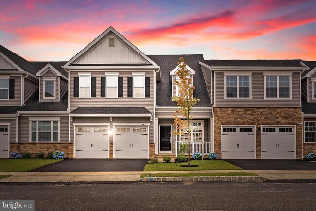 Foto del edificio - 4403 Thompson Dr