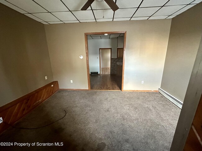 Building Photo - 704 Hazle St