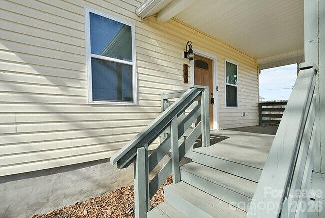 Foto del edificio - 746 Opal St