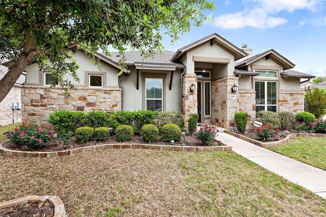 Building Photo - 2000 Manada Trail