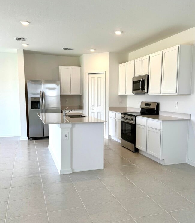 Foto del edificio - 3430 Howell Dr