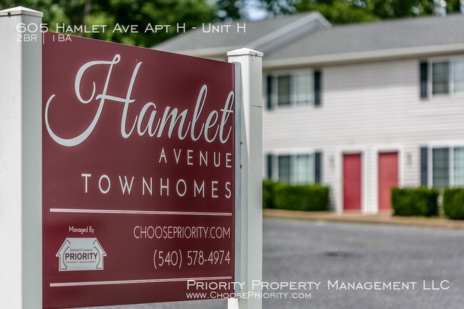 Foto del edificio - 605 Hamlet Ave