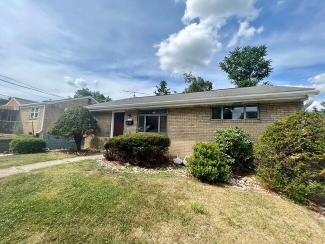 Photo - 1320 Preston Street House