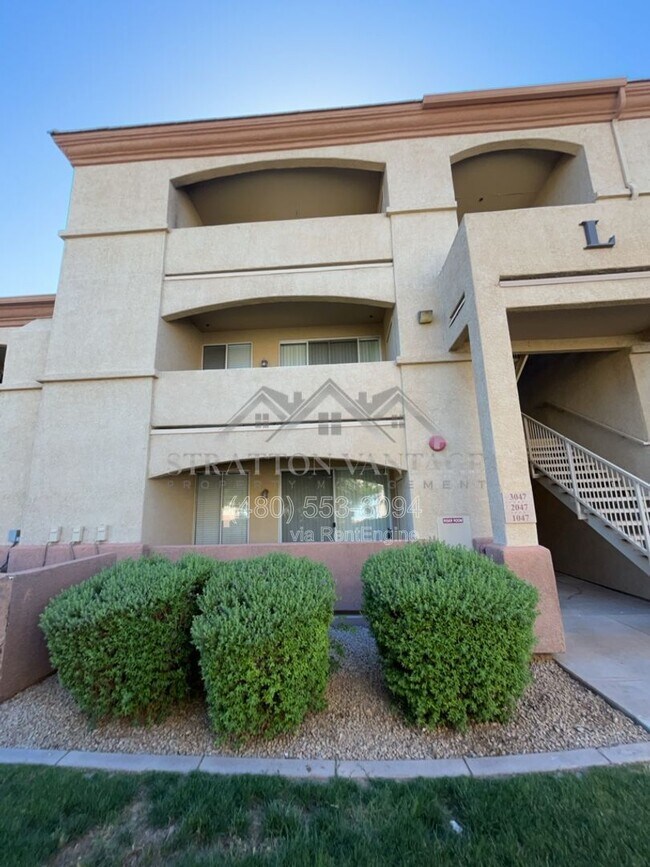 Building Photo - 2134 E Broadway Rd