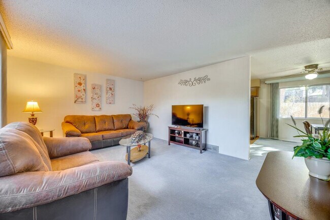 Foto del edificio - 1123 Lehmberg Blvd