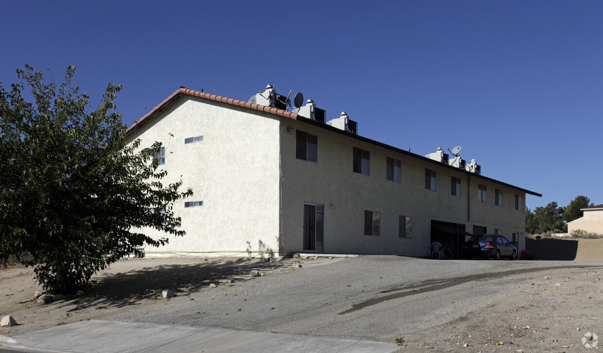 Foto del edificio - 16321 Siskiyou Rd