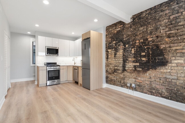 Foto del edificio - 1554 W Juneway Terrace