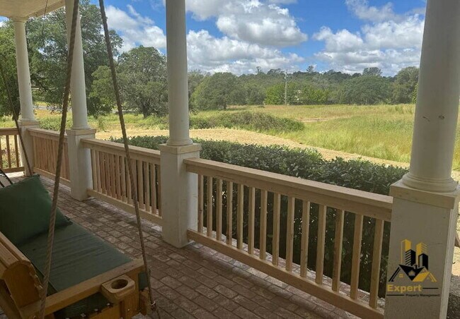 Foto del edificio - 5291 Bryant Rd